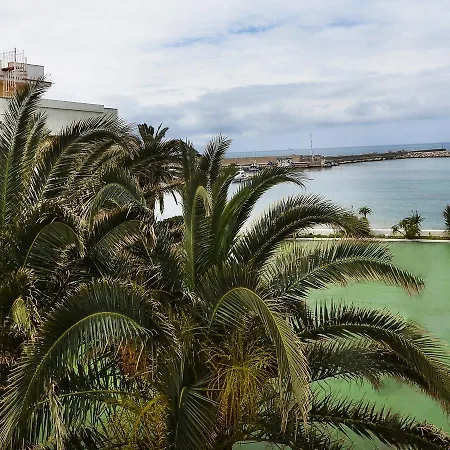 Palm Hotel
