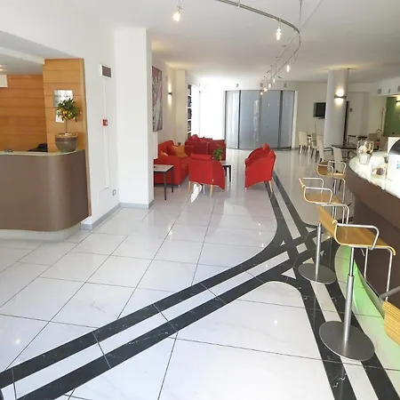 Palm Hotel 3*